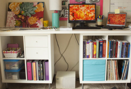 Photo of a nurse's standing desk